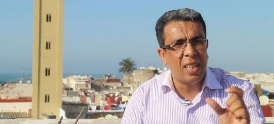 Le tribunal d’Al-Hoceïma a condamné mardi à trois mois de prison ferme le journaliste marocain Hamid El Mahdaoui, pour avoir «invité» des personnes à «parti